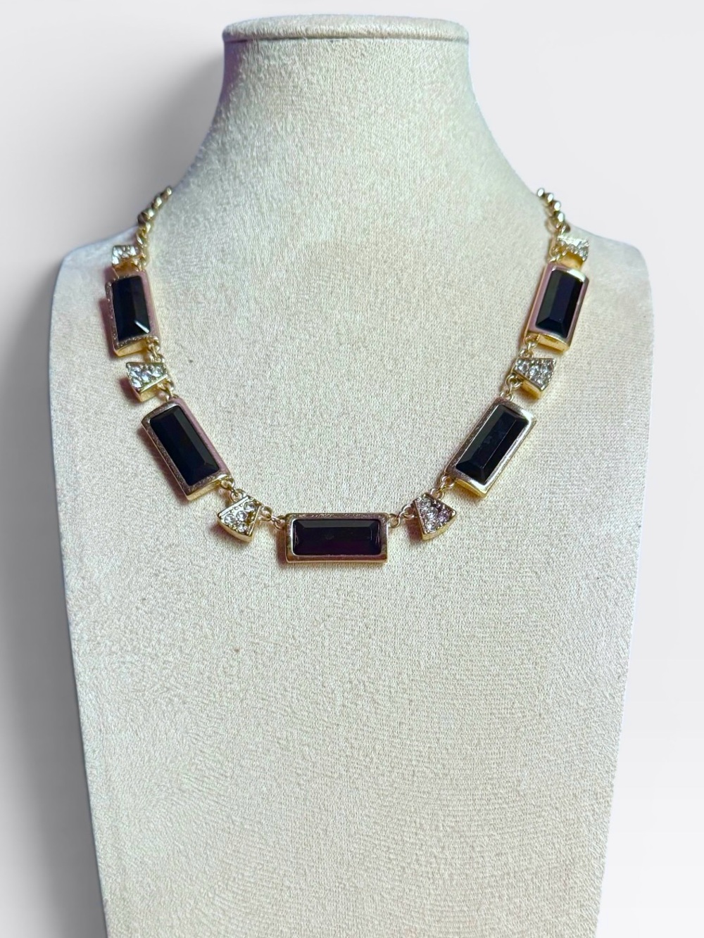 White House Black Market Black and Gold Rectangular Stone Statement Necklace